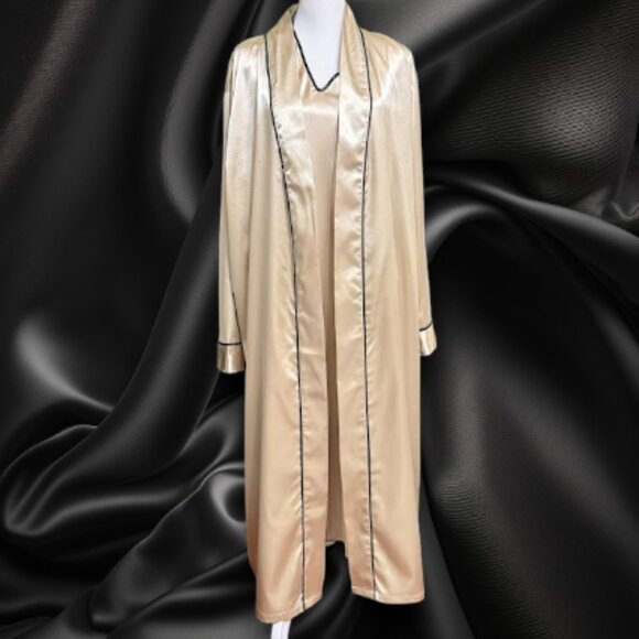Women’s Satin 2-Piece Sleepwear Set – Champagne Nightgown & Matching Robe - Picture 6 of 11